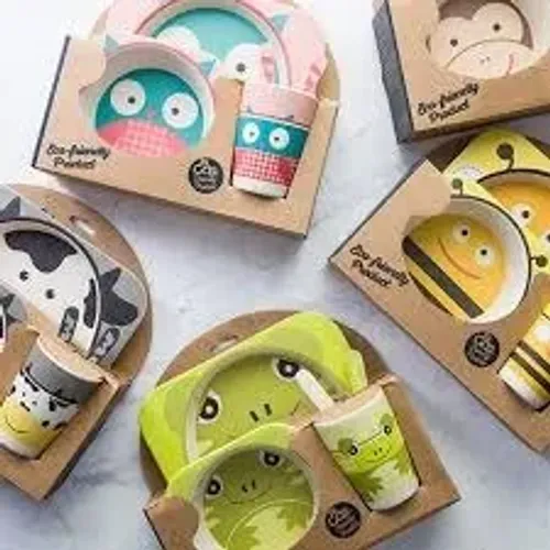 Kit de prato infantil (Honestidade e Qualidade Distribuidora JK Eletrônicos)