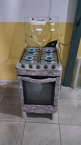 Fogão Esmaltec 4 bocas com acendedor automático 