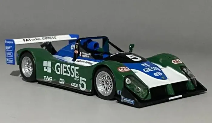 Miniatura Carro de Corrida Ferrari Giesse Elf - Colecionável