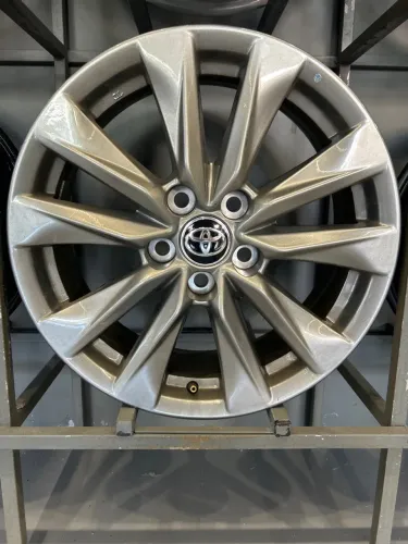 Jogo de Rodas de Liga Leve Toyota Cross Original 17x6