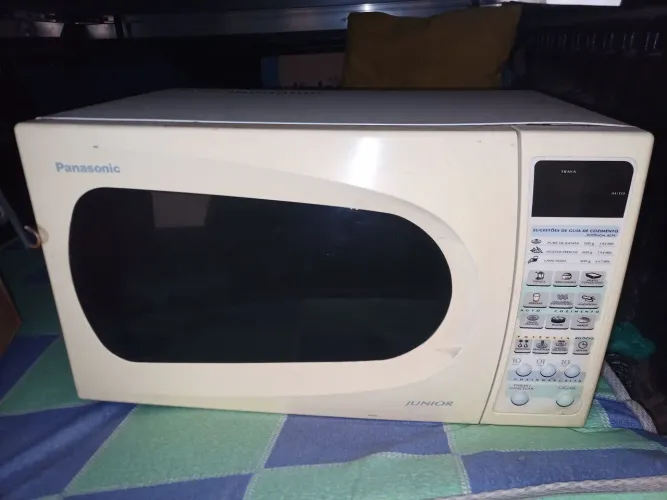 Microondas Panasonic - funcionando no estado.