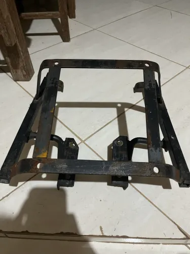 Suporte para baú moto