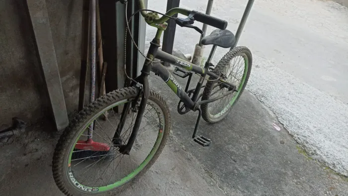 Bicicleta para criança ou adolescentes 