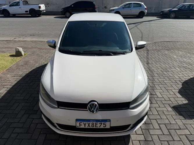 Volkswagen Fox Rock IN RIO 1.6 MI Total Flex 8V 5P 2016