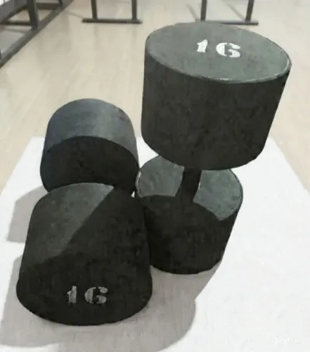 PAR DE 16KG (FEITO DE CONCRETO E EMBORRACHADO)