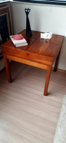Mesa de canto