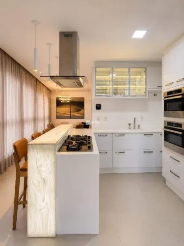 Apartamento para aluguel, 3 quartos, 3 suítes, 3 vagas, Centro - Balneário Camboriú/SC