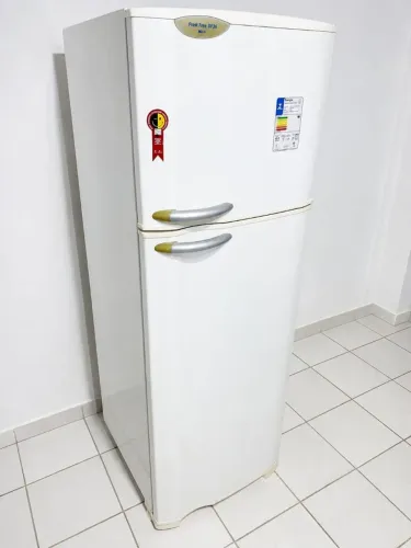 Geladeira Electrolux Frost free DF36 original entrego