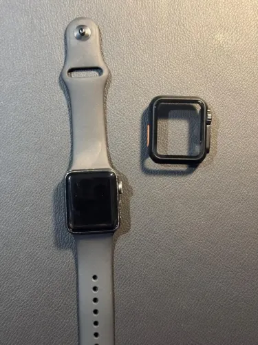 Apple Watch Series 3 - 38mm 
