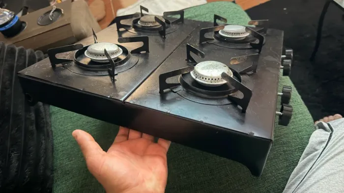 Fogão a gás Ultracompacto de 4 Bocas em perfeito estado