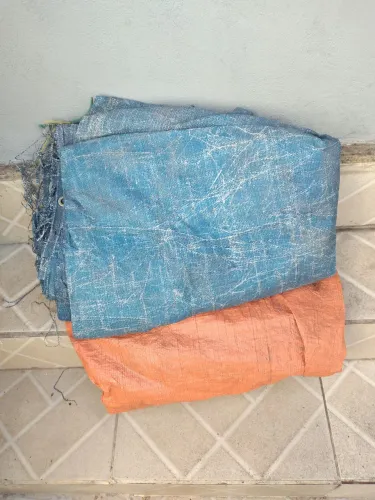 Duas lonas para caminhão pequeno 3/4 ou para uso geral