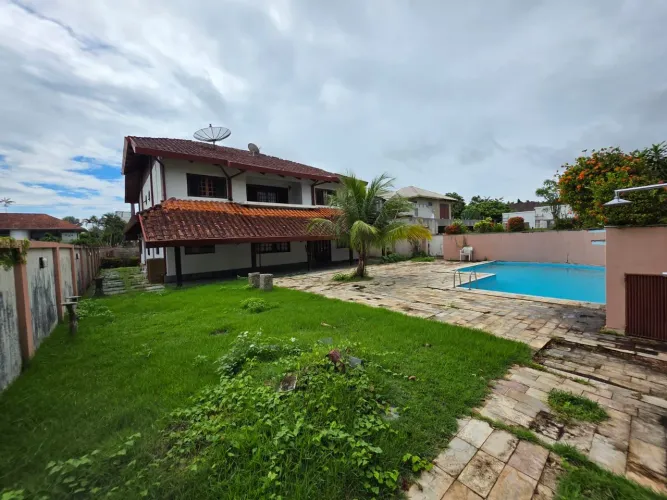 Vendo casa sofisticada com estilo Colonial (Jardim das Américas)