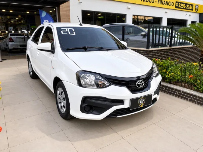 Toyota Etios XLS Sedan 1.5 Flex 16V 4P Mec. 2016
