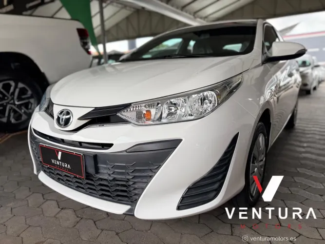 Toyota Yaris Live 1.3 Flex 16V 5P AUT 2022