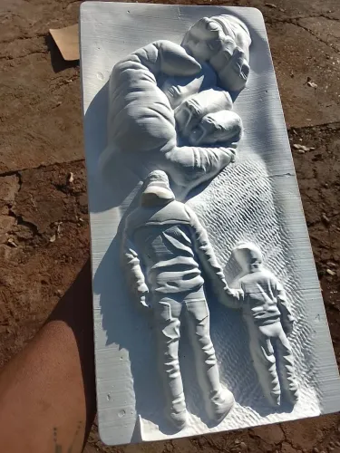 Vende cuadro de gesso cru 42x20cm pai e filho artesanal