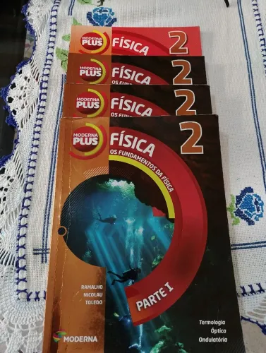 Livro de física 2° anoColetânea completa.