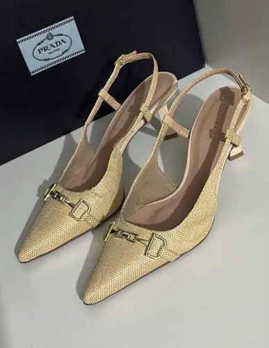 scarpin Constance bege 