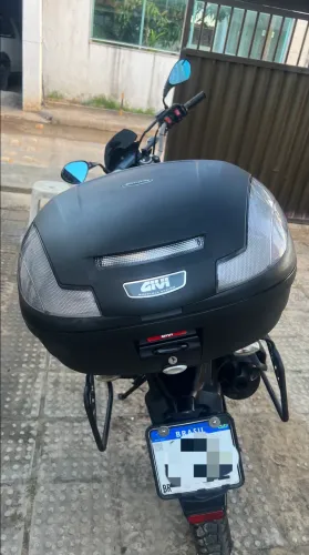 Bauleto 47l Givi Monolock Simply E470nt Lente Fumê