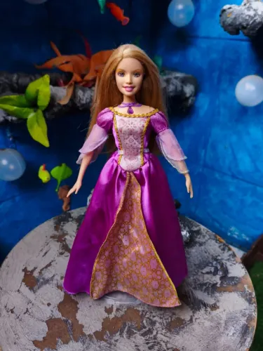 Barbie princesa da ilha Luciana