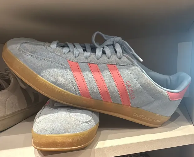 TÊNIS GAZELLE INDOOR "CLEAR SKY ROSE TONE. NÚMERO 43