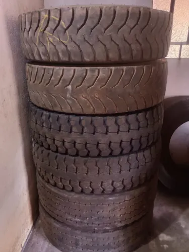 Vendo pneus usado 