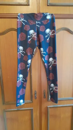 Calça legging tm M de lycra.