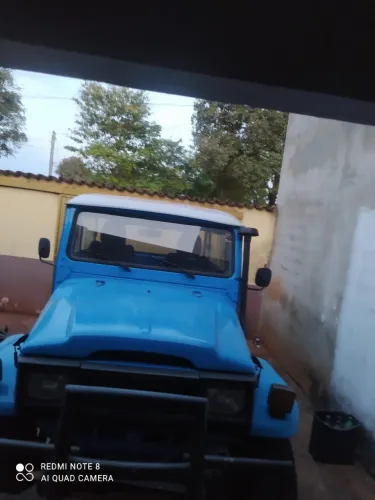 Toyota Band.Jipe Cap.de Aço Chas. Curto Diesel 1991