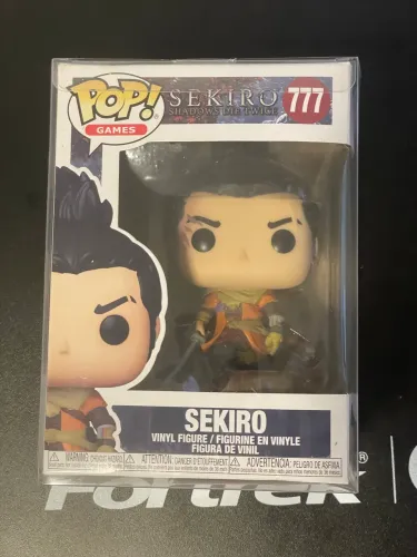 Funko Pop Games Sekiro #777 original em perfeitas condições 