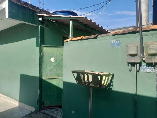 Vendo Quitinete Cabucú praça 58 mil ( INDEPENDENTE) ( MOBILIADO) ( Não paga luz nem água