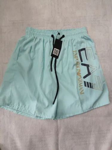 Bermuda Armani tamanho M