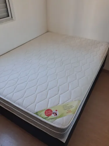 Cama Box Casal + Colchão - Bom Estado