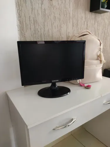 Monitor Samsung 18.5
