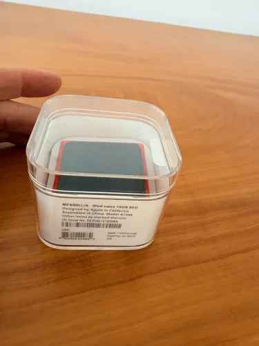 Apple iPod Nano 6ª Geração 16GB (PRODUCT)RED Vermelho Original A1366