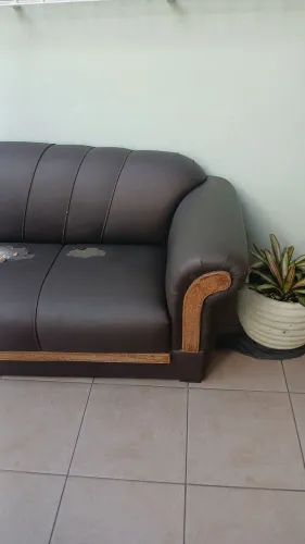 Doação de sofá.