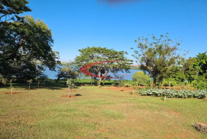 LINDO RANCHO BARIRI TIETE