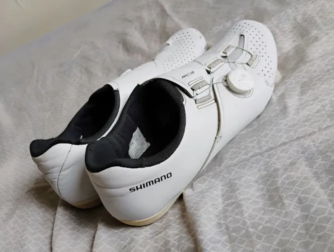 Sapatilha Shimano Rc3