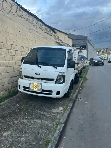 Kia Motors Bongo K-2500 2.5 4X2 TB Diesel 2015