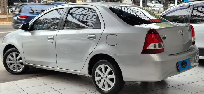 Toyota Etios X Plus Sedan 1.5 Flex 16V 4P Aut. 2019