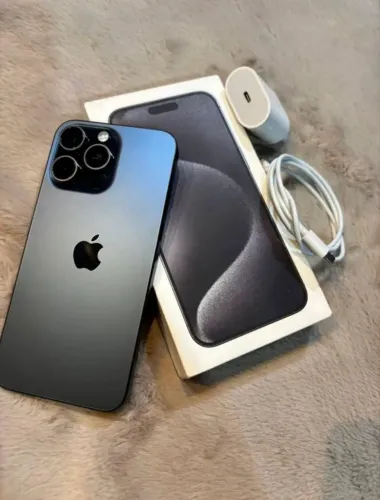 iPhone 15 pro 256
