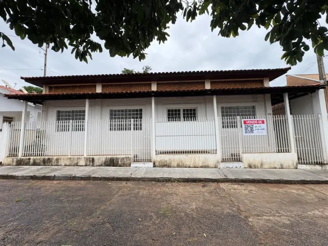 Imóvel Comercial para Venda em Pirajuí, Centro, 1 dormitório, 2 banheiros