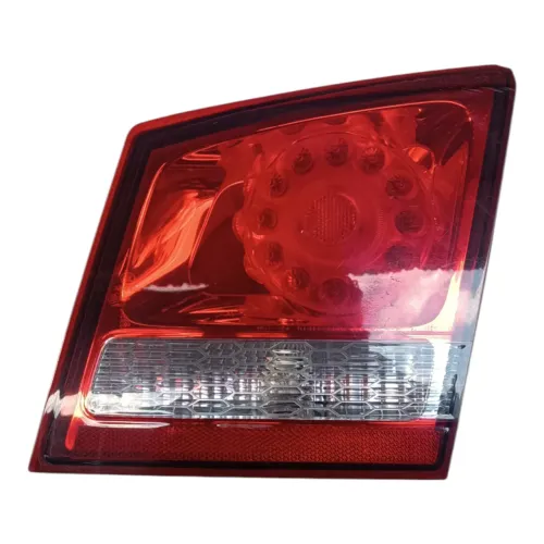 Lanterna Traseira Direito Fiat Freemont 2012 2016 Direito/passageiro Vermelho