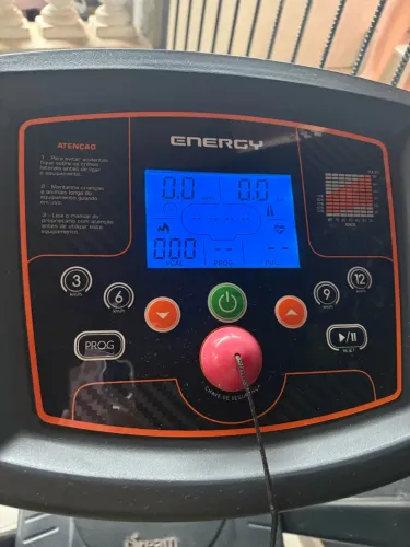 Esteira Elétrica Dream Fitness Energy Academia Ergométrica com Inclinação Dobrável