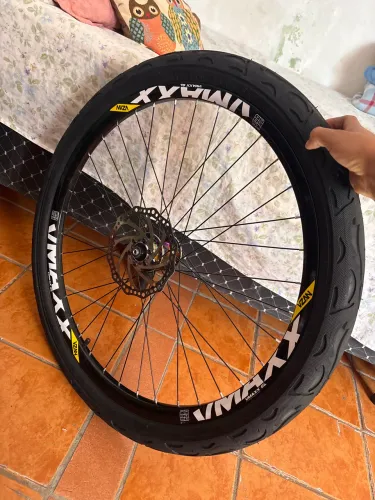 Rodas VMAX NOVA com peneu
