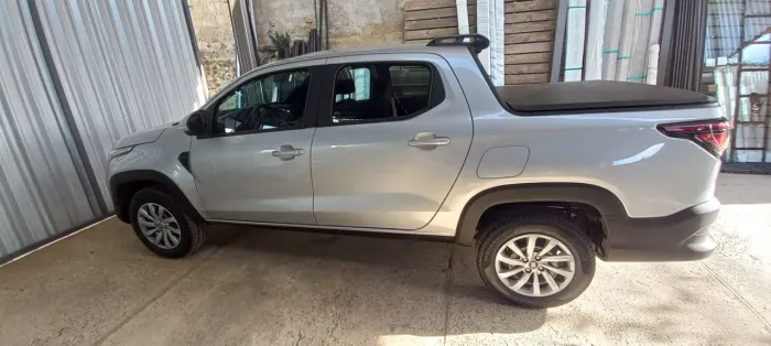 Fiat Strada Freedom 1.3 Flex 8V CD 2025
