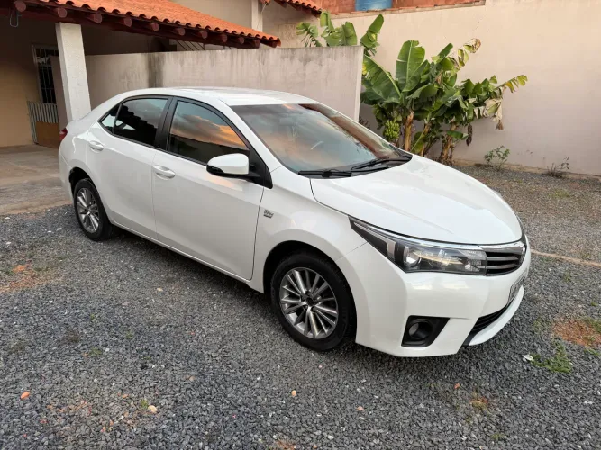 Toyota Corolla XEI 2.0 Flex 16V Aut. 2015
