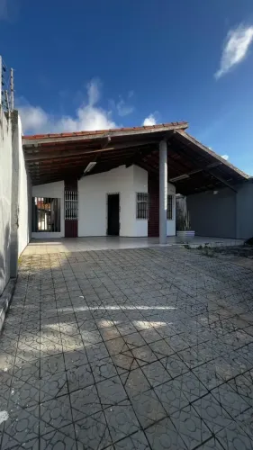 Aluga-se casa no jardim bela vista