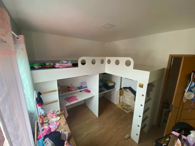 2 beliche com mesa de estudo