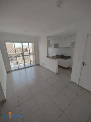 Apartamento com 2 dormitórios para alugar, 55 m² por R$ 2.504,75/mês - Residencial Coqueir