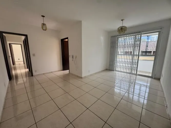 Apartamento com 3 quartos para alugar por R$ 2200.00, 79.79 m2 - VILA NOVA - JARAGUA DO SU