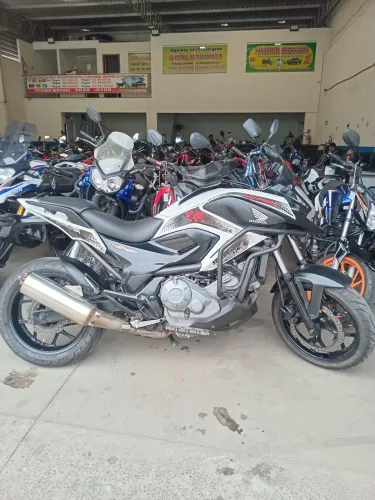 Honda NC700X 2014 Vitória motors 